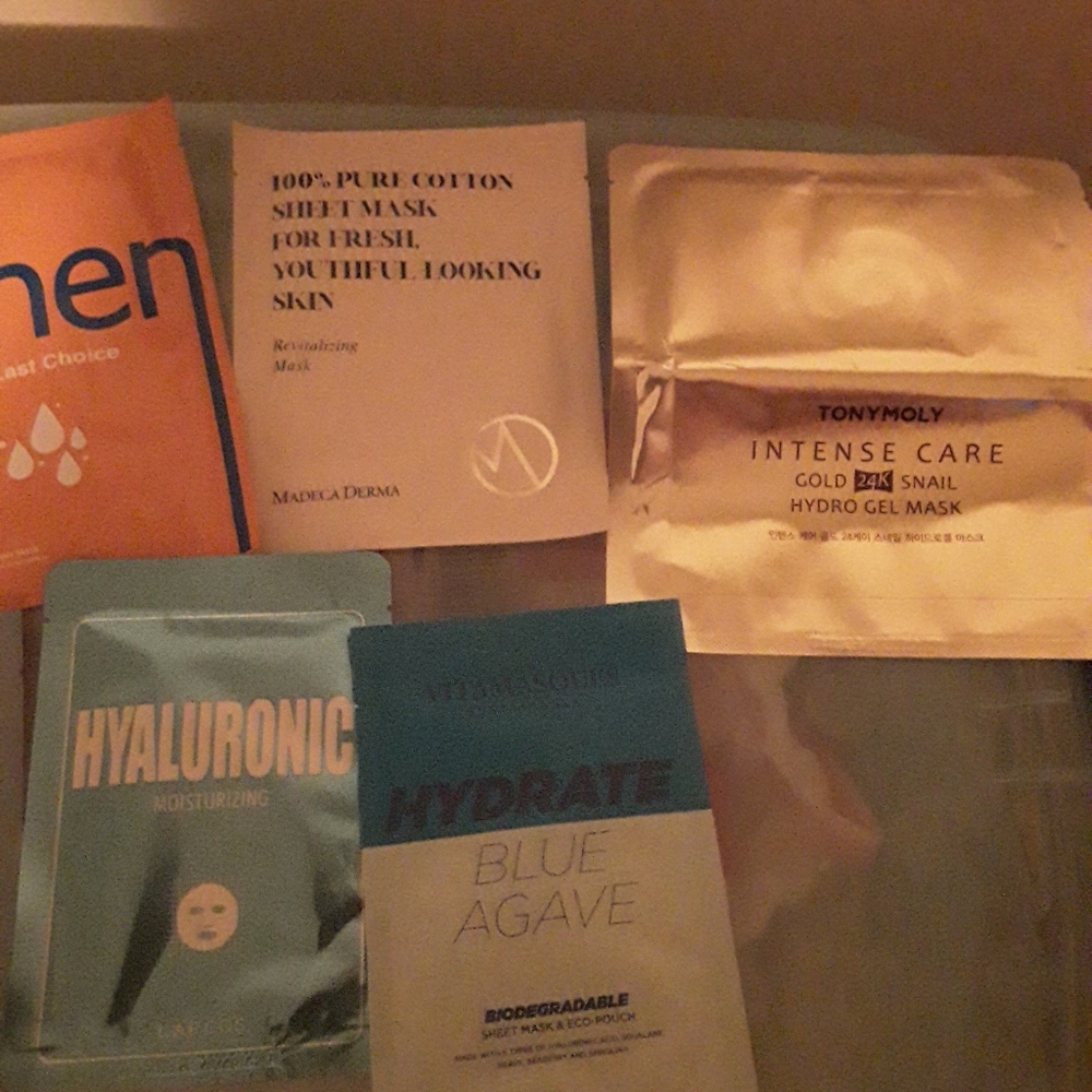 Assorted Facial Masks Bundle - Picture 3 of 3
